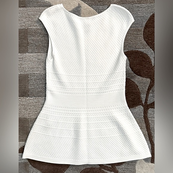 Marc Cain Capped Sleeve Texture Bubble Knit Flare Tunic w Ribbed Waist Off White - Picture 3 of 11